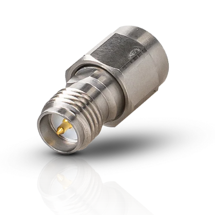 Adaptador SMA Macho a RP-SMA Hembra